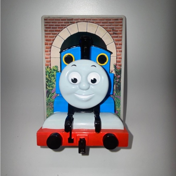 Vintage Thomas The Tank Train Engine 1 Light Switch Cover Home Decor Outlet - Picture 3 of 6